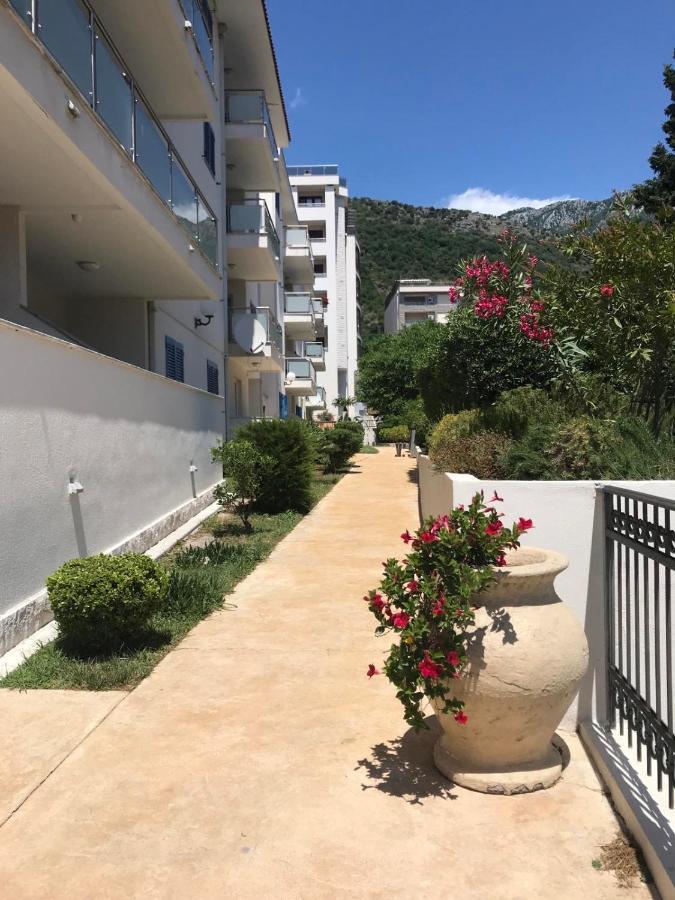 Adriatik apartman Bečići Exterior foto